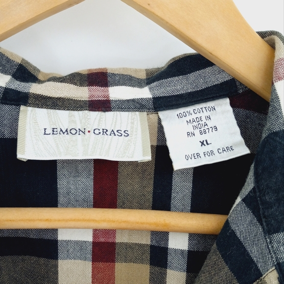 Vintage Boxy Button Up Shirt Women's XL Tan Black Plaid Flower Leaf Art To Wear - Picture 5 of 10